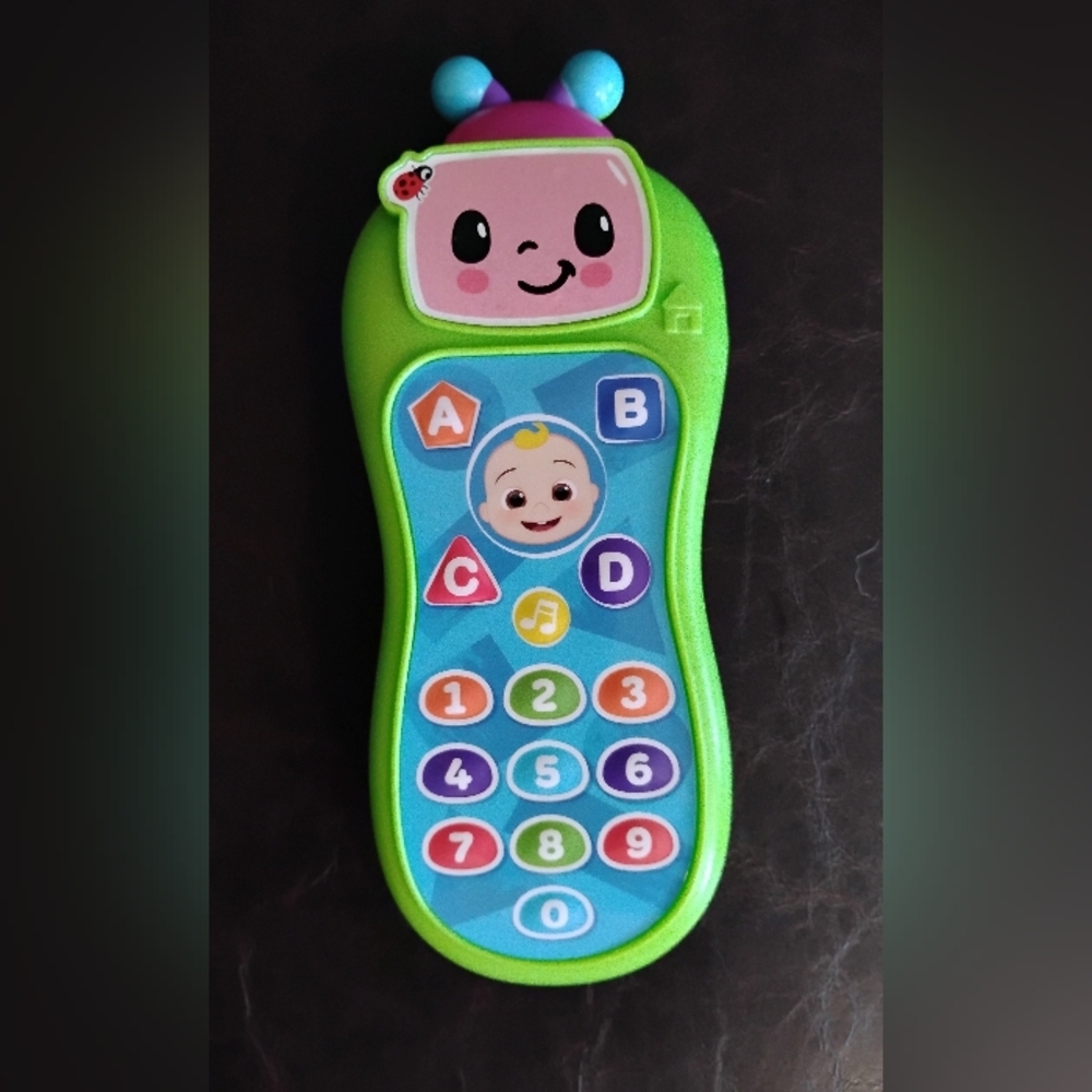 Cocomelon Interactive learning toy - Remote control